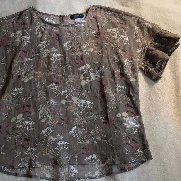 WOMEN'S SHIRT 4 Creation Blouse Floral Gray Pattern Hummingbird Flowy Sleeves - Picture 7 of 7